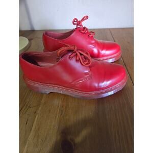 Dr. Martens Poppy Red Oxfords Womens Sz 8 Rare Hard To Find Like New!!